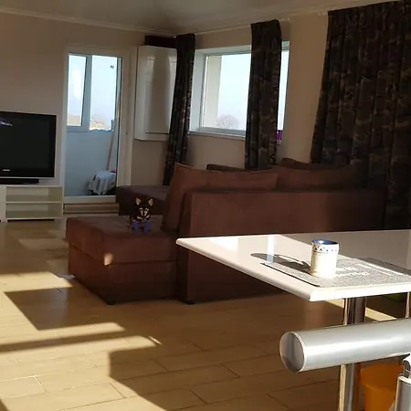 Penthouse On Zolotoy Bereg Apartment Odesa